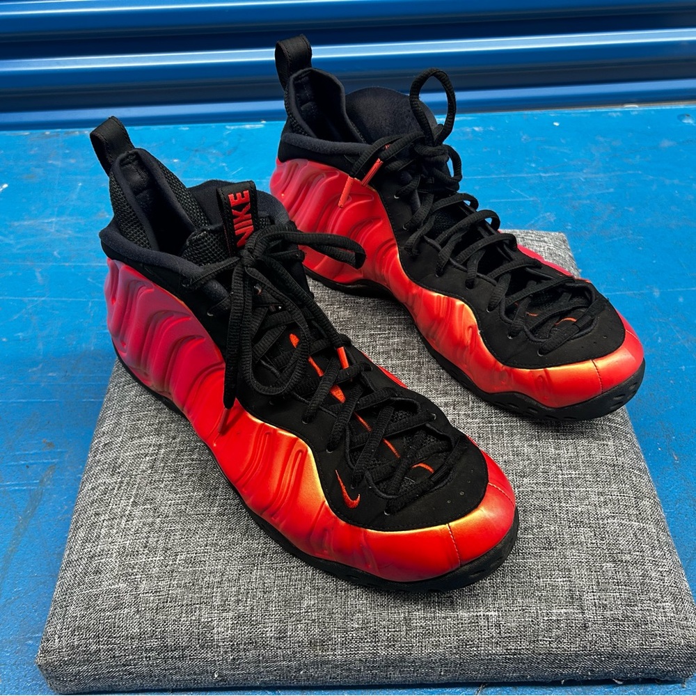 Nike Habanero Red Foamposite One Size 13